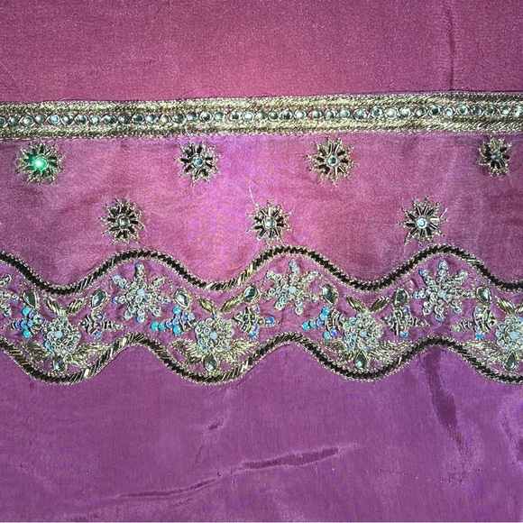 Indian wear (salwaar kameej) - Picture 6 of 6